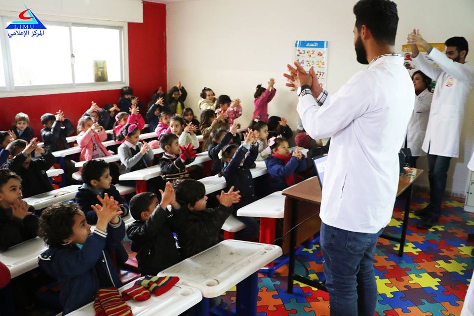 The Faculty Of Medicine And Oral Surgery Continues Its Awareness Program For Primary School Students