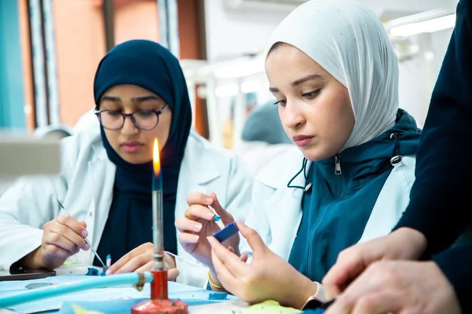 Implementation of the "Build Up" Technique